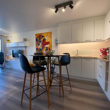 Moderne Studio Aan Zee Apartment Oostende Bagian luar foto