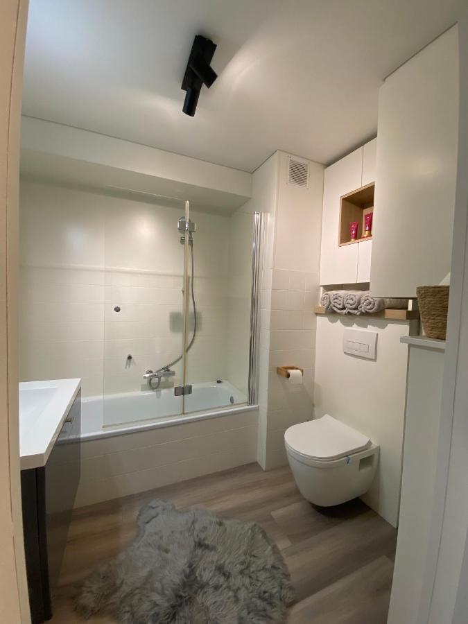 Moderne Studio Aan Zee Apartment Oostende Bagian luar foto