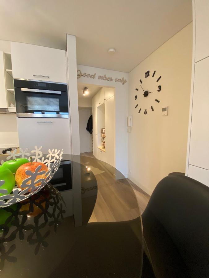 Moderne Studio Aan Zee Apartment Oostende Bagian luar foto